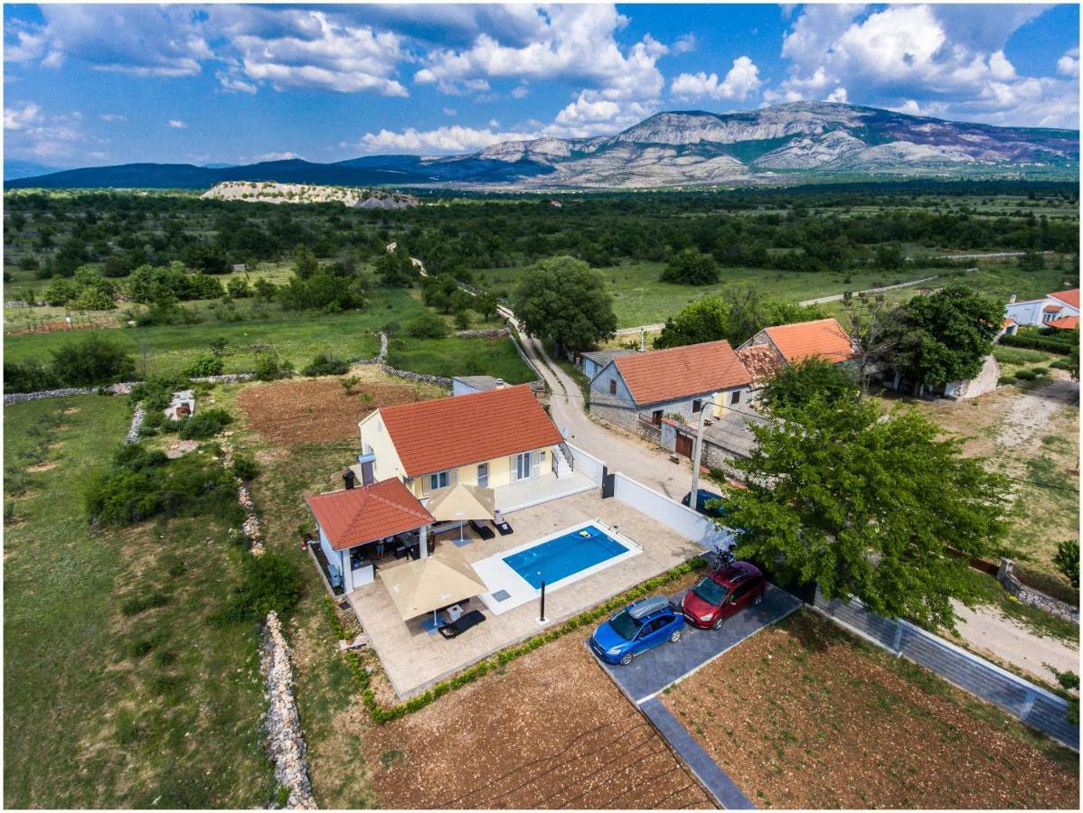 House Mellifera Otel Razvode Dış mekan fotoğraf