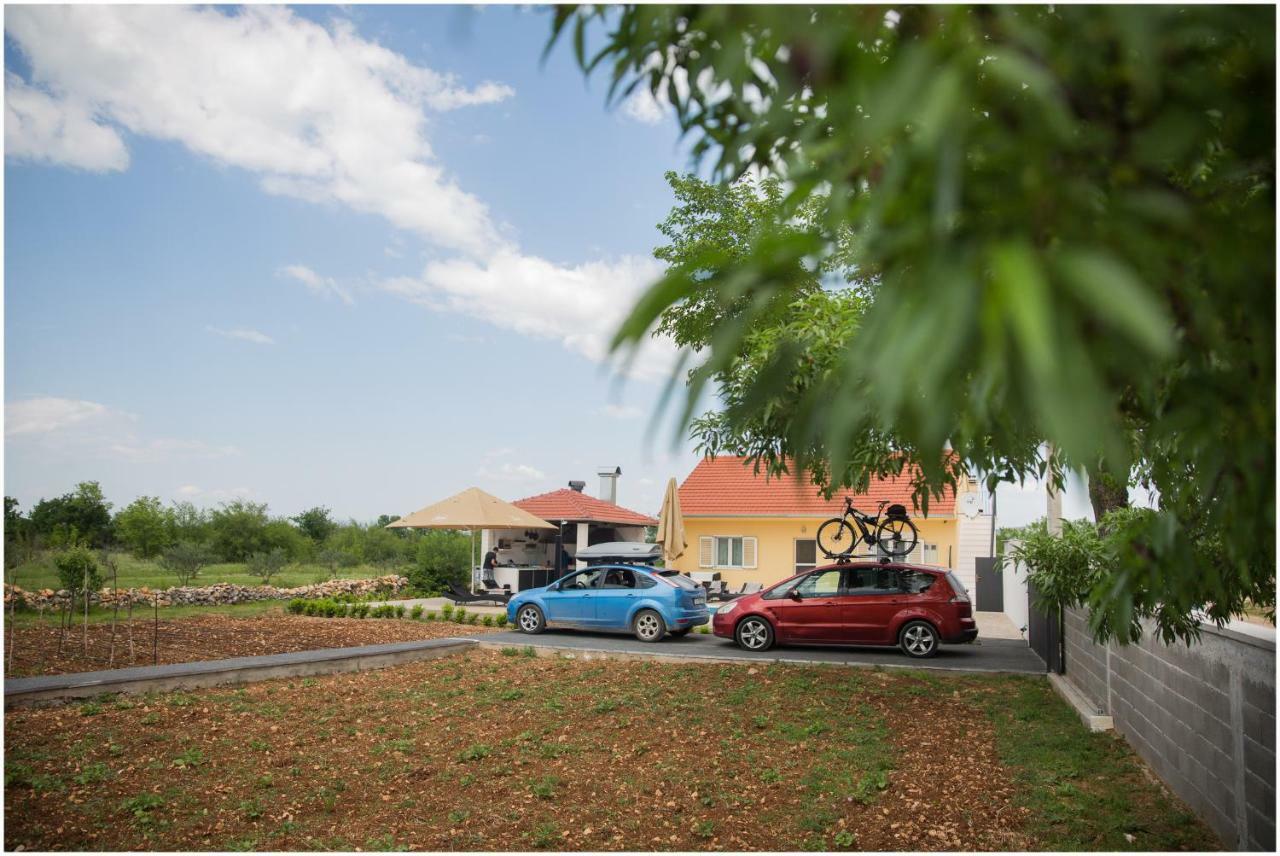House Mellifera Otel Razvode Dış mekan fotoğraf