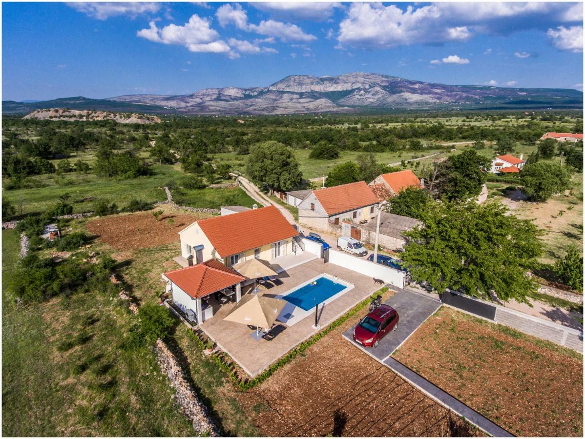 House Mellifera Otel Razvode Dış mekan fotoğraf