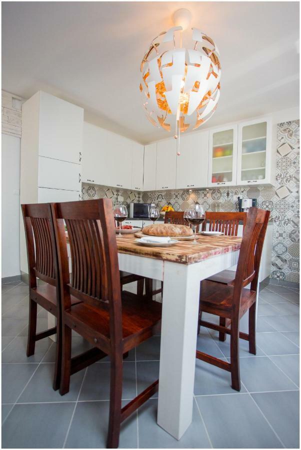 House Mellifera Otel Razvode Dış mekan fotoğraf