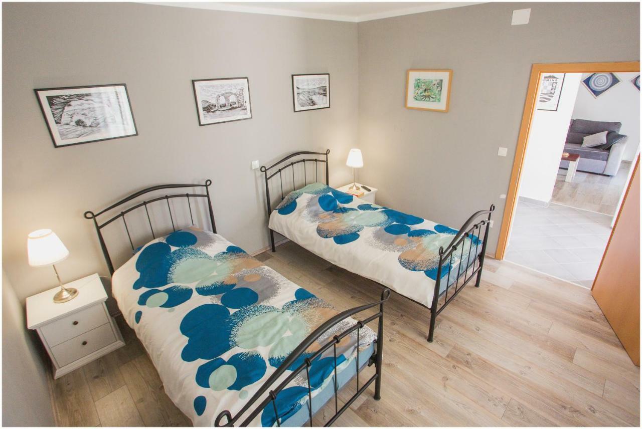 House Mellifera Otel Razvode Dış mekan fotoğraf