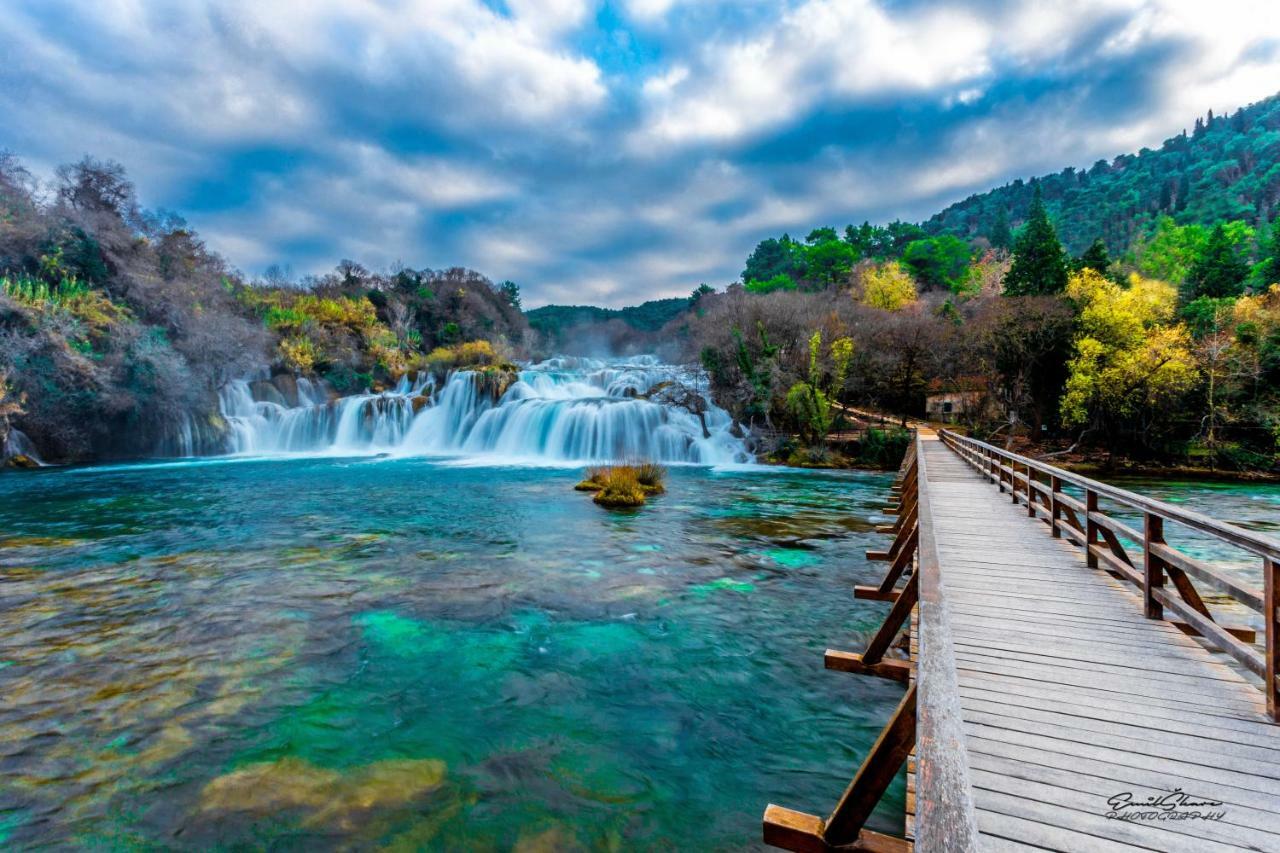 House Mellifera Otel Razvode Dış mekan fotoğraf